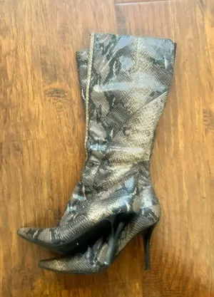 NINEWEST snakeskin boots thumbnail 1