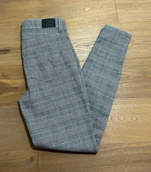 Size 4 American Eagle plaid skinny jeans thumbnail 1