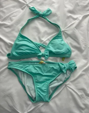 Bikini thumbnail 1