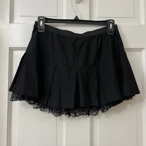 Spirit Halloween True Y2K Black Satin and Lace Mini Skirt M/L Bow Clubware Festival Goth Emo thumbnail 3