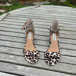 Steve Madden Women's Irenee Block-Heel Sandals size 6 cheetah‎ animal furry thumbnail 3