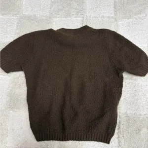 Women’s Brown Knit Shirt thumbnail 2