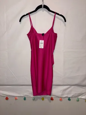 Windsor tight fitted silk dress thumbnail 3