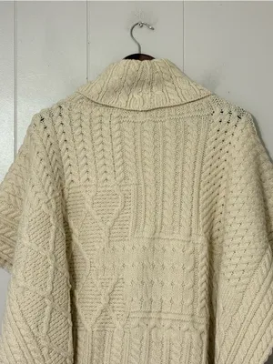 Blarney Woollen Mills 100% Merino Wool Aran Knit Poncho Cape Ivory One Size thumbnail 8