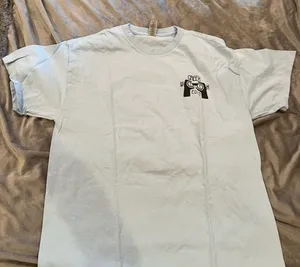 Gildan Graphic White T-Shirt thumbnail 1
