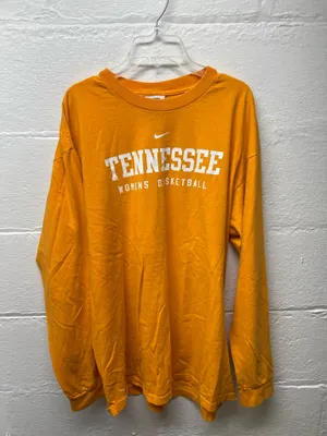 Vintage Nike Tennessee Women's Basketball National Champs Long Sleeve thumbnail 1