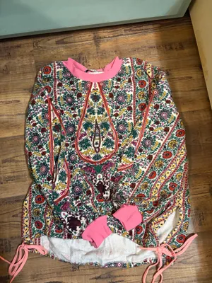 Alice + Olivia Sweater thumbnail 3