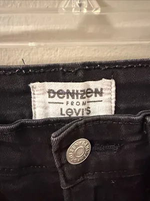 Denizen by Levi's High Rise Skinny Jeans - Black - Size 8 thumbnail 4