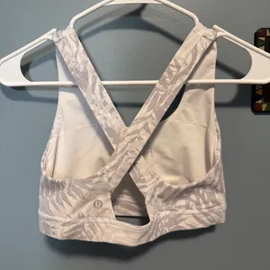 lululemon athletica White & Light Gray Leaf-Print Crisscross Sports Bra thumbnail 2