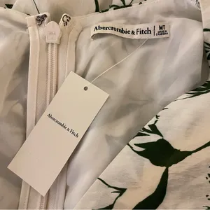 Abercrombie & Fitch Twist-Front Floral Mini Dress, White/Green, Size M, NWT thumbnail 6