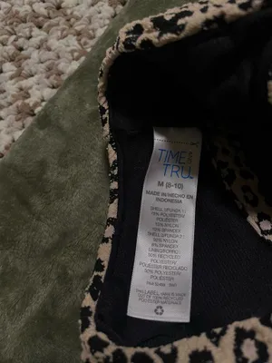 Time & Tru Cheetah Bikini Top thumbnail 3