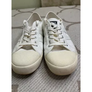 Gola Coaster women's sneakers in an off-white color, size 9 thumbnail 3
