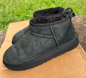 UGG Classic Ultra Mini suede women Boots size 9 thumbnail 1