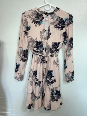 Reiss Anja Floral Ruffle Wrap Mini Dress Pink/Blue Size US 0 / UK 4 - Women's thumbnail 4