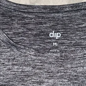 5/$30 🎈 Dip women’s medium‎ heather grey tee Gray thumbnail 3