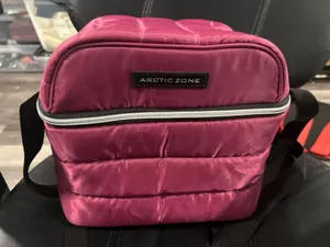 Artic Zone Pink Quilted lunch/ Cooler Bag thumbnail 1