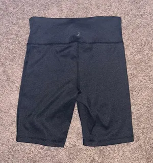Gap fit Ribbed Biker Shorts thumbnail 1