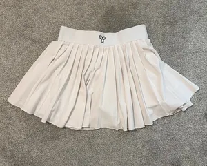 Aritzia Skirt TNA Tennis Pleated thumbnail 1