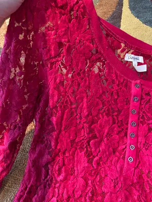Aeropostale Vintage y2k 90’s style Lace Floral Henley Button Top Dark Pink Large thumbnail 5