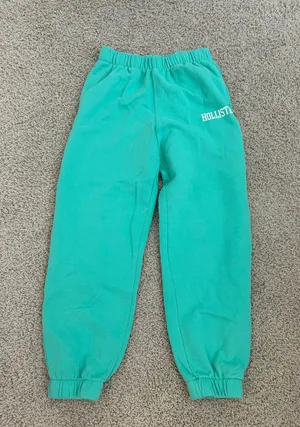 Hollister Sweatpants thumbnail 1