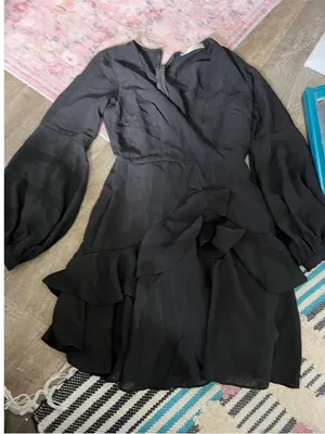 Saints + secret Ruffled Long-Sleeve Wrap Mini Dress - Black thumbnail 3