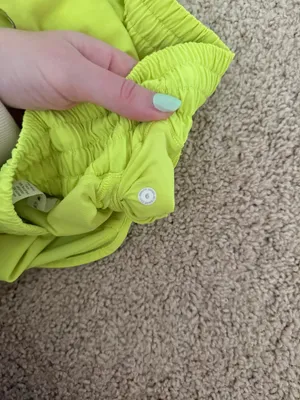 Lululemon Hotty Hot Shorts 2.5" thumbnail 3