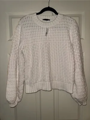 Ann Taylor Women’s White Cable Knit Crew Neck Pullover Sweater Balloon Sleeve M thumbnail 1