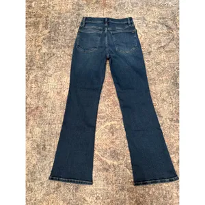 NWT Madewell Mid-Rise Kick Out Jeans Size 26 Dark Indigo Ankle Flare thumbnail 2