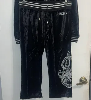 BCBG Max Azria BLACK VELVET BLING SILVER STUD DRAGON & LOGO HOODIE & CROPPED PANTS SET NWT thumbnail 12