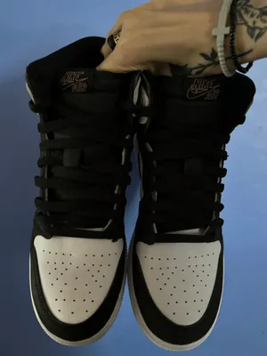 Air Jordan 1 Retro High OG GS ‘Stage Haze’ thumbnail 3