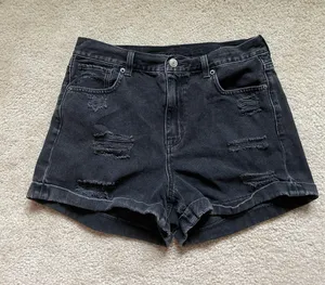 american eagle mom shorts  thumbnail 1