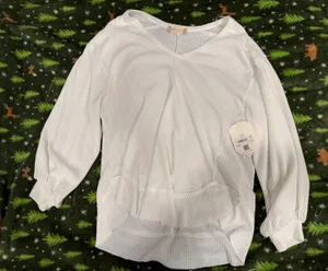 Sweater thumbnail 1