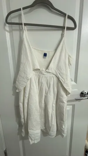 Old Navy White Dress thumbnail 1