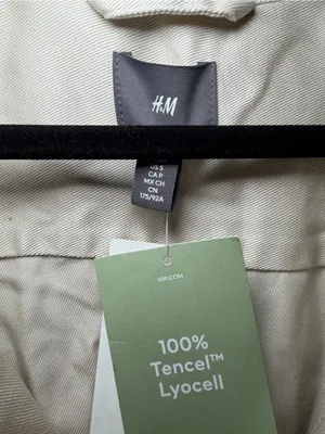 H&M Cream Button-Front Blazer Jacket oversized, could fit medium thumbnail 3