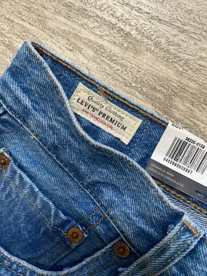 Levi's 501 Original Cropped Women’s Jeans thumbnail 3