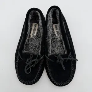 Minnetonka Women's Cally Moccasin Casual Cozy Black Suede Leather size 7 thumbnail 2