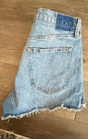 Abercrombie Mom Shorts Curve Love High-Rise thumbnail 3