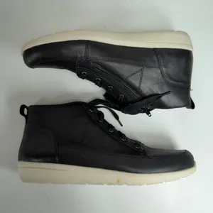 Vionic 9.5 Shawna High Top Sneaker Black Leather Weather Resistant Boot TVW5438 thumbnail 4