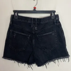 Free People Makai Cutoff Jean Shorts in Washed Black size 25 thumbnail 3