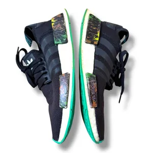 Adidas‎ NMD R1 Palm Tree Sneakers Men’s Size 6.5 Athletic Fashion Streetwear thumbnail 4