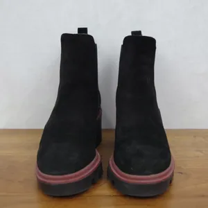 Portuguese Made Black Suede Chunky Sole Chelsea Boots Size 6.5 thumbnail 8