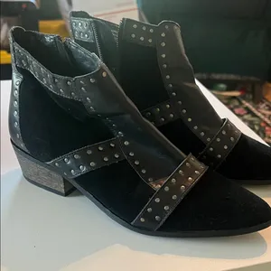 Amuse Society x Matisse "Sorrento" Studded Ankle Booties. thumbnail 1