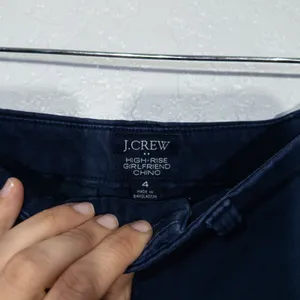 J. Crew Navy Blue High-Rise Girlfriend Chino Pants Size 4 thumbnail 9