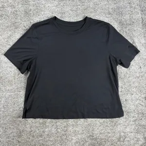 Lululemon Ultralight Waist Length Tee Women's 6 Black thumbnail 3