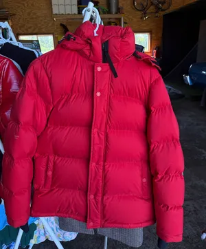 Red Aritzia Super Puff thumbnail 1
