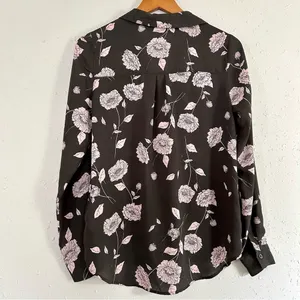 🦋 Maurices Grey Pink Floral V-Neck Long Sleeve Blouse Small thumbnail 5