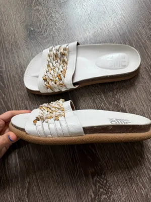 Bueno Footwear Emilia White Chain Slide thumbnail 8