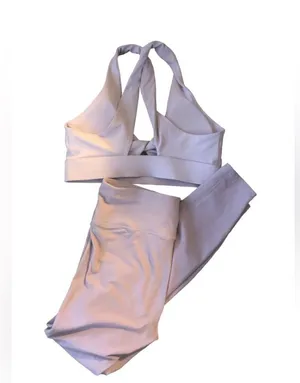Fabletics 2PC Leggings & Sports Bra M Light Pink/Mauve Yoga Work~Out Twist Top thumbnail 2