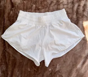 White Shorts OFFLINE by Aerie thumbnail 1