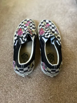 Vans Women’s Size 7 Black and White Checkered Floral Slip On thumbnail 3